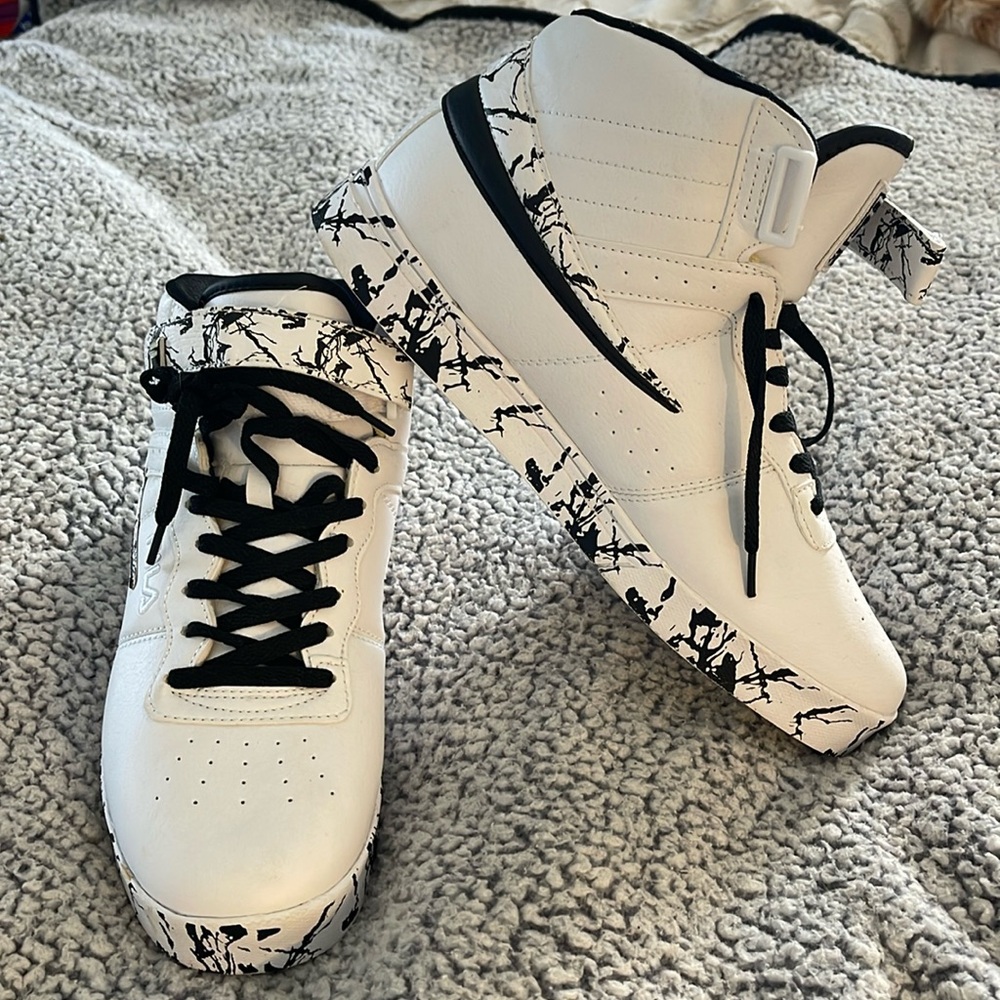 Fila sneakers brand new